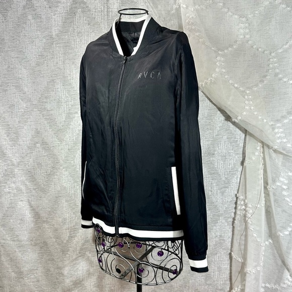 RVCA black satin like bomber jacket size M - Picture 7 of 7